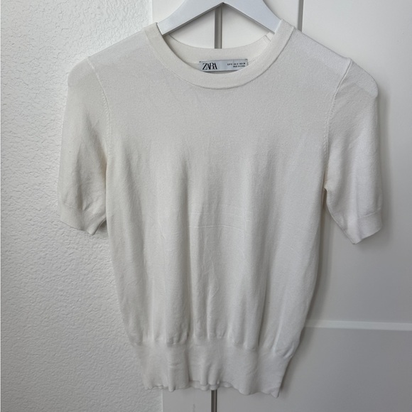 Zara Tops - Zara Cream Short Sleeve Top